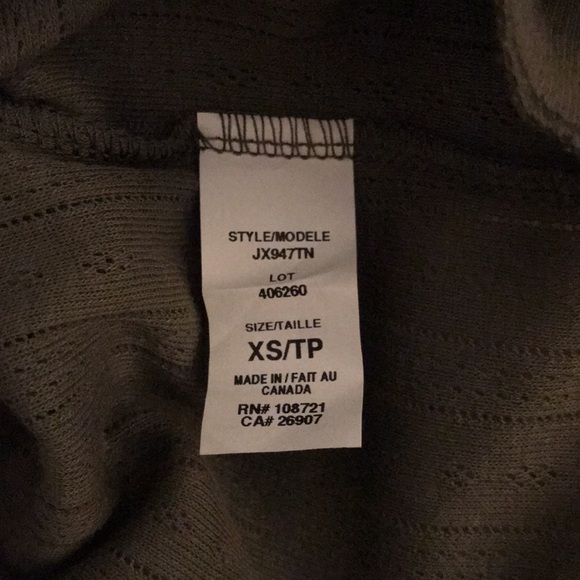 Antistar size XS green long sleeve crop top - Picture 4 of 4